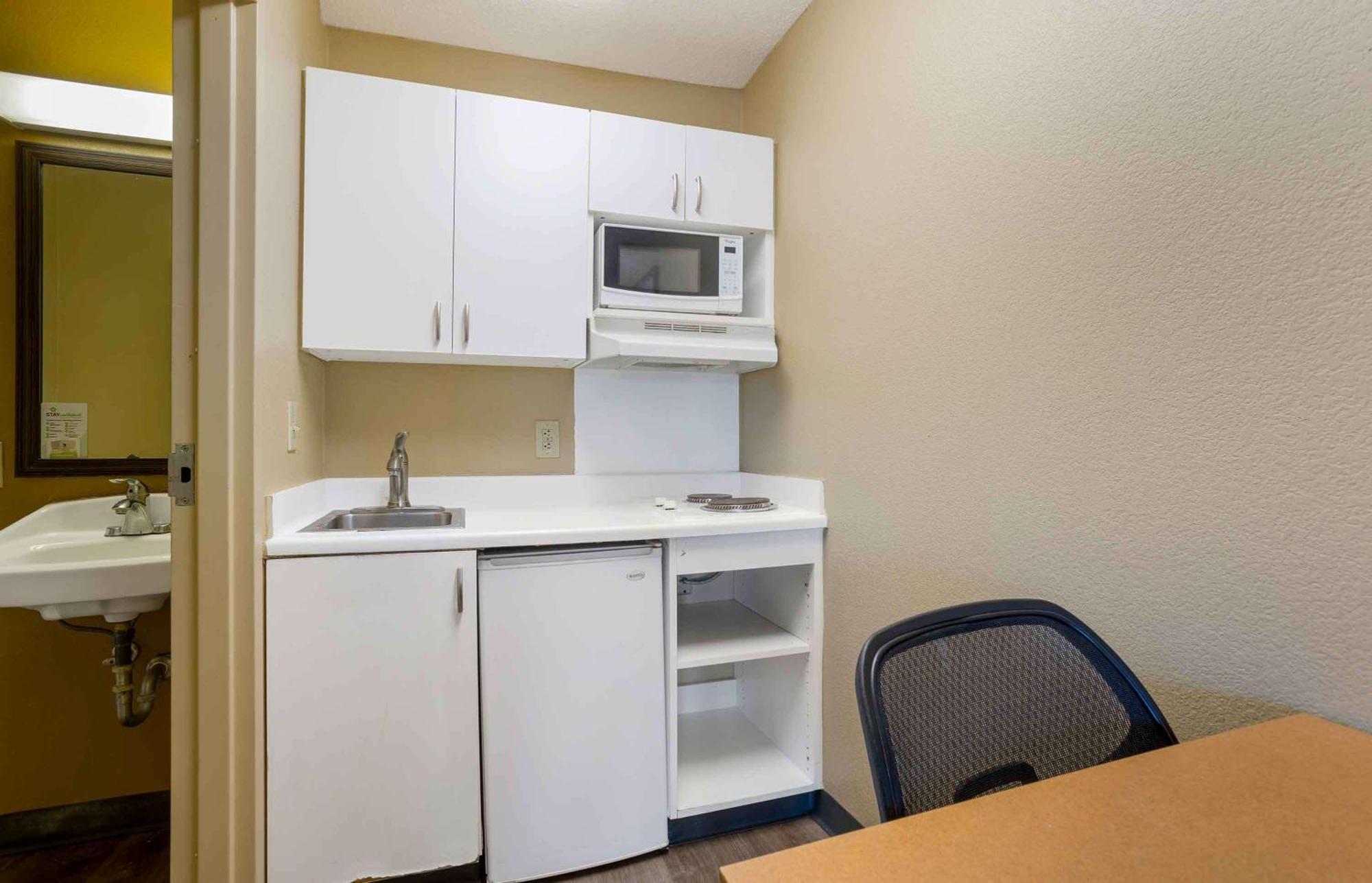 Extended Stay America Suites - Houston - Зе-Вудлендс Экстерьер фото