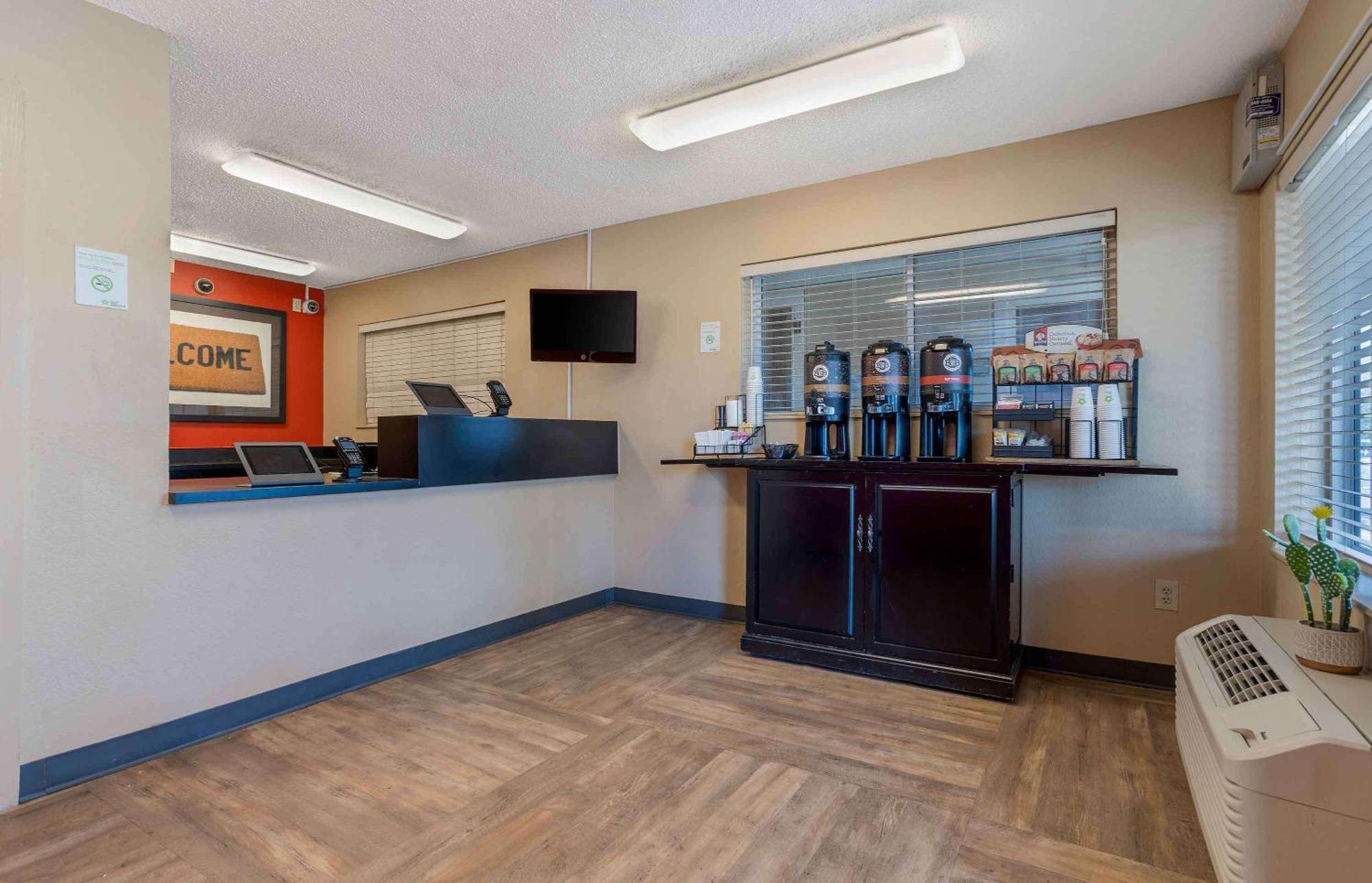 Extended Stay America Suites - Houston - Зе-Вудлендс Экстерьер фото